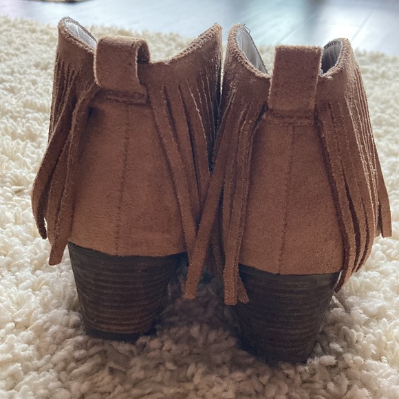 Coconuts by Matisse - Picture 3 of 8